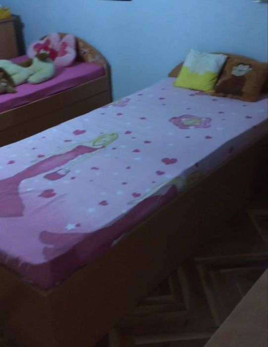 Единични легла с двулицеви матраци Нани / единично легло