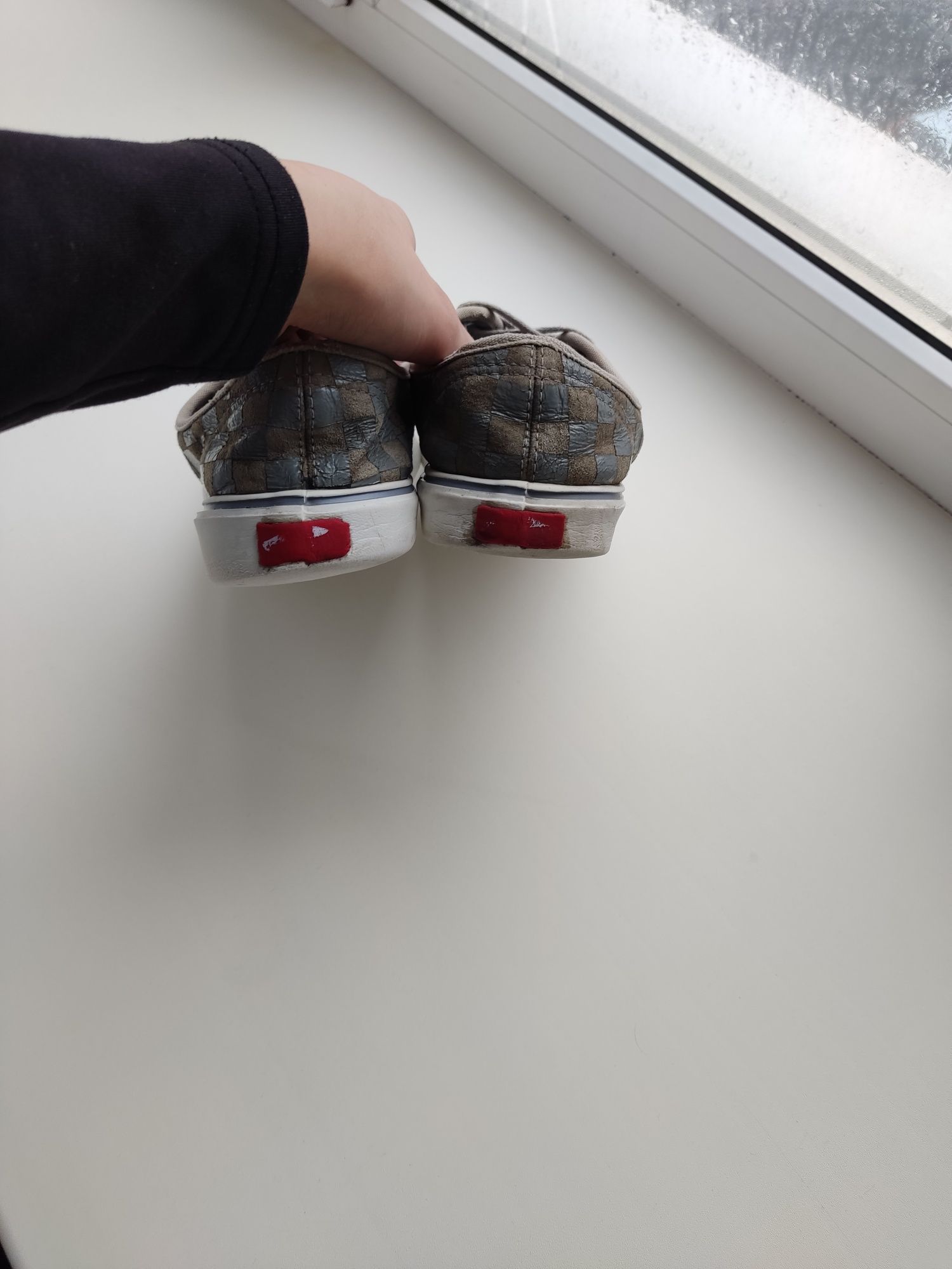 Продам кеды Vans