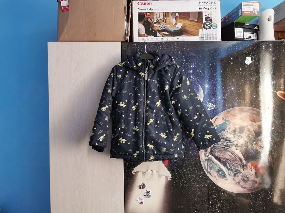 Geaca zara cu puf și pene mas 6/7 ani