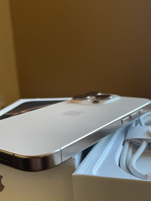 Iphone 16 Pro Desert Titanium 128gb E-Sim