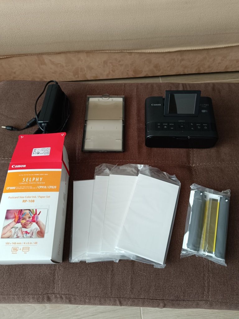 Принтер за снимки Canon SELPHY CP1300 като нов + Подарък!