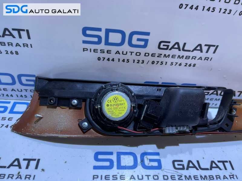 Bandou Ornament Trim cu Tweeter Usa Portiera Dreapta Fata VW Phaeton 2002 - 2010 Cod Cod 3D0867410R 3D0867102N