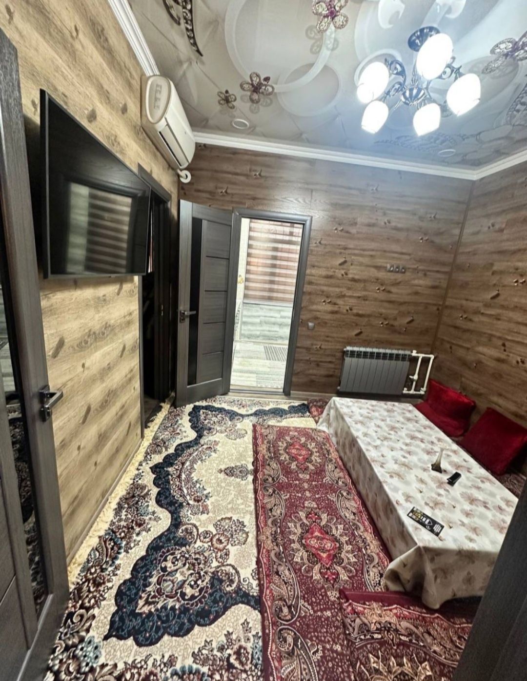 3honali uy bor arendaga qoyiladi faqat oila yashnabod tumanida