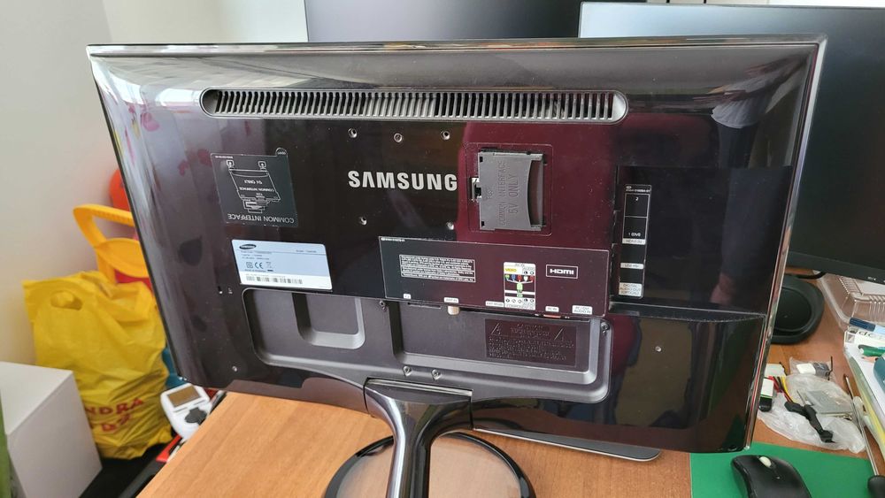 Vand TV si Monitor Full HD Samsung SyncMaster TA550 24 inch