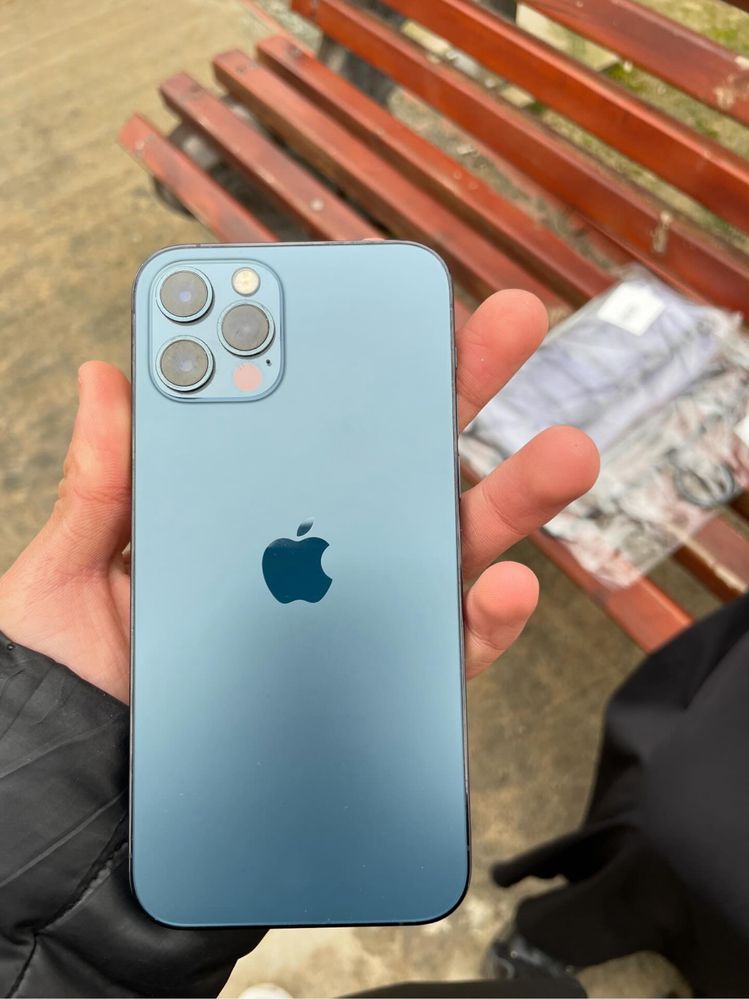 Iphone 12 pro сотилади