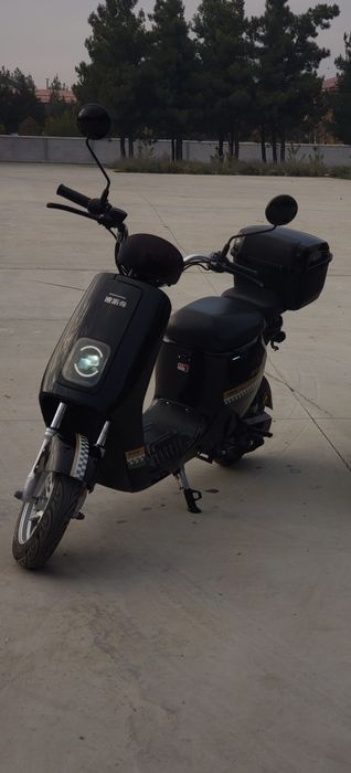 Skuter sotiladi!!!