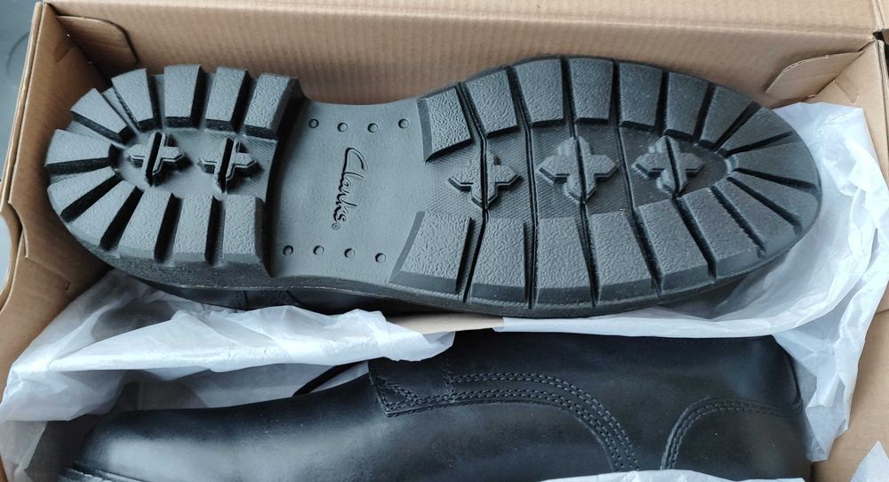 Нови обувки Clarks на Коледна цена