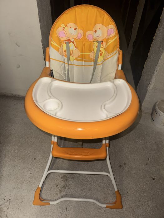 Детски стол за хранене