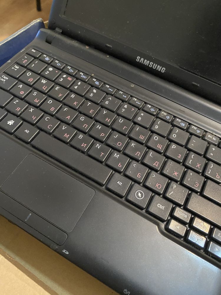 Продам netbook от самсунг