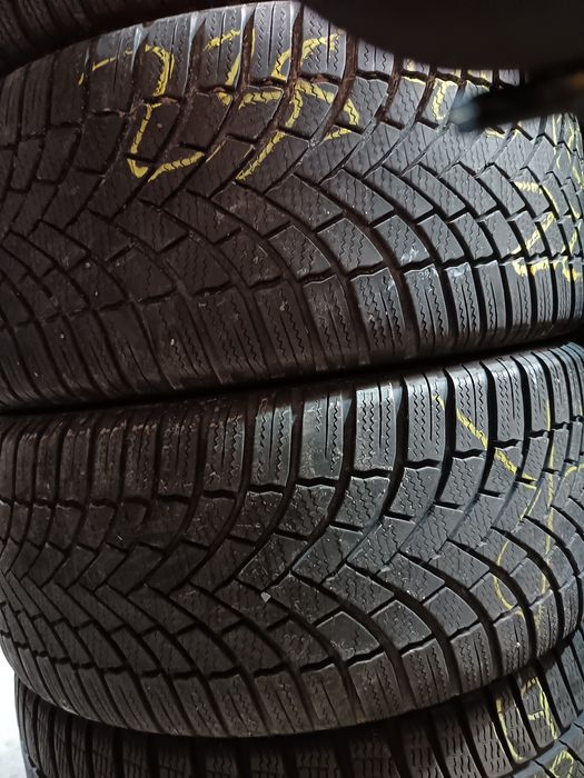 Anvelope MS iarna 235 45 18 bridgestone 2021 și 2022 5.5-7mm