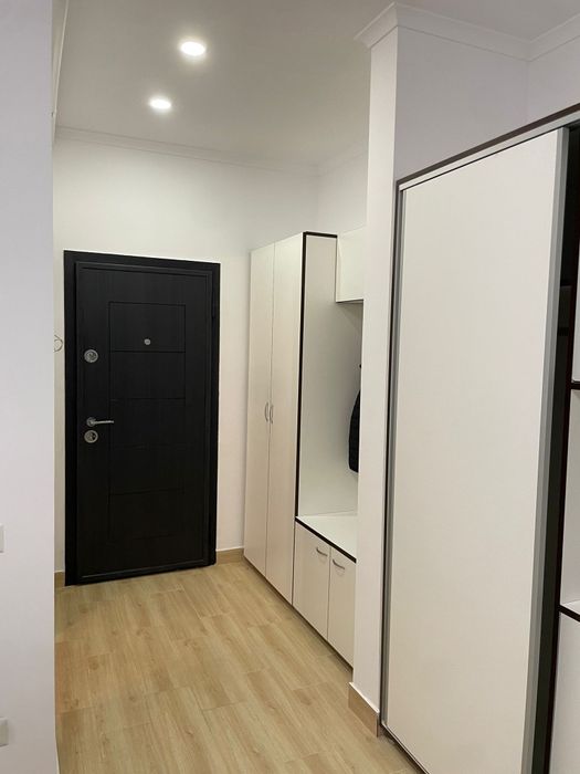 Inchiriez garsoniera militari residence