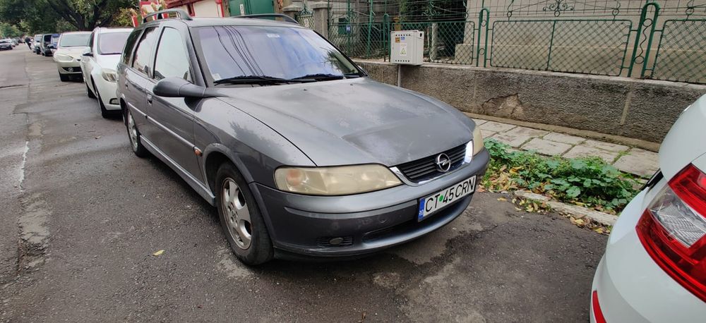 Opel vectra B caravan