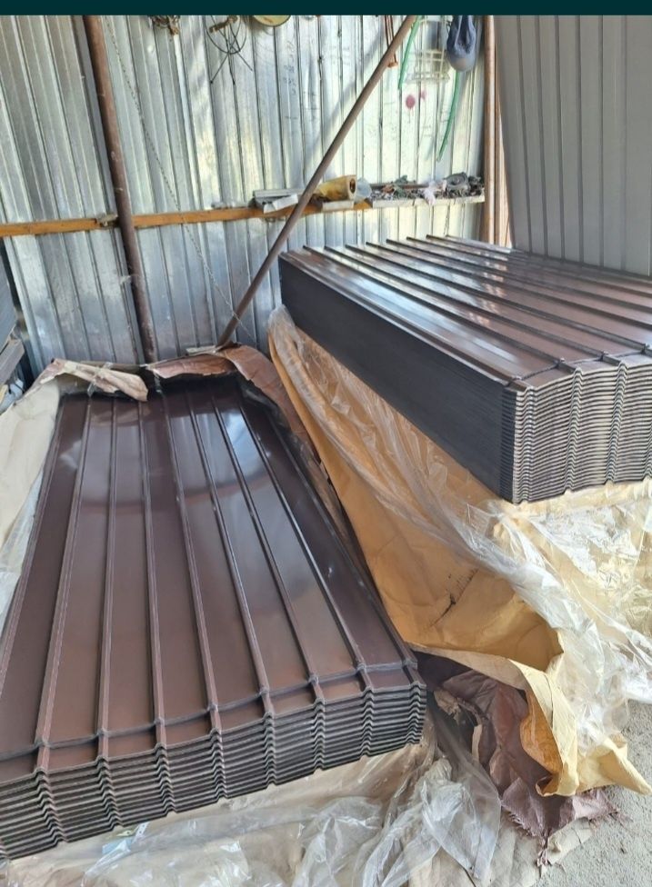 Vând tabla cutata maro diferite 02-05, grosime griantracid 02-04