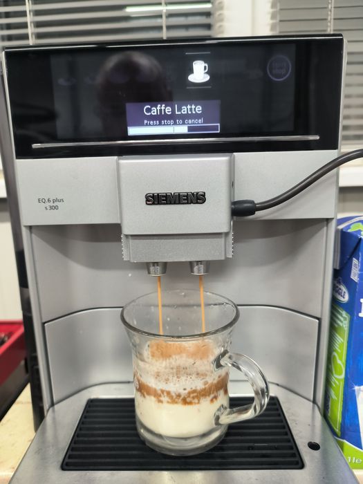 Siemens EQ.6 plus s300