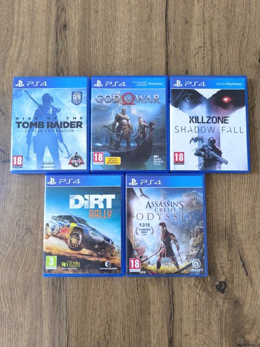 Комплект игри за Playstation 4