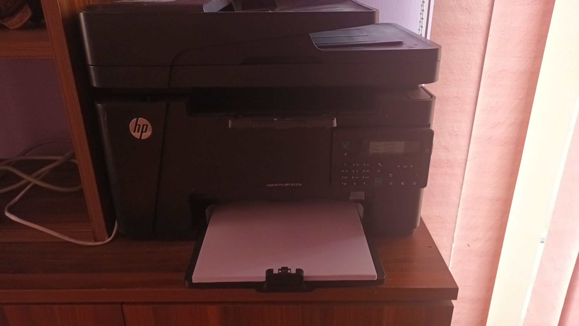 LaserJet принтер
