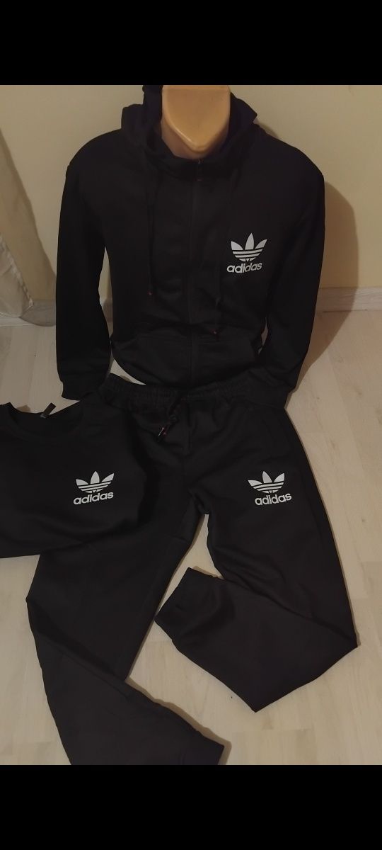 Oferta!  Set baieti Adidas,  conține 3 piese .