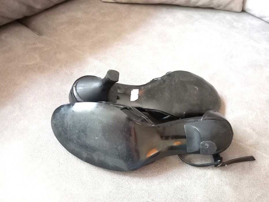 Дамски обувки от естествена кожа, с удобно токче, № 38