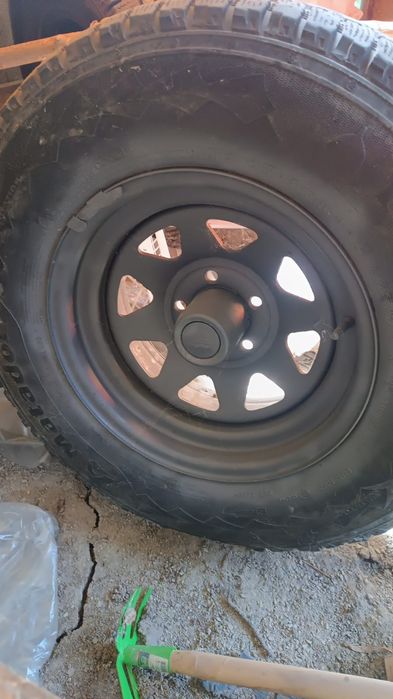 Продам или обменяю на 16 диски с резиной 5 114.3