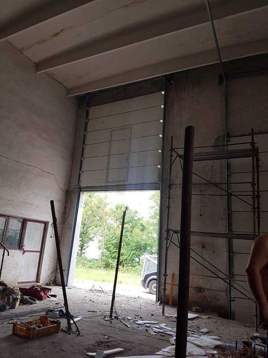 usi industriale sectionale _ usi de garaj sectionale