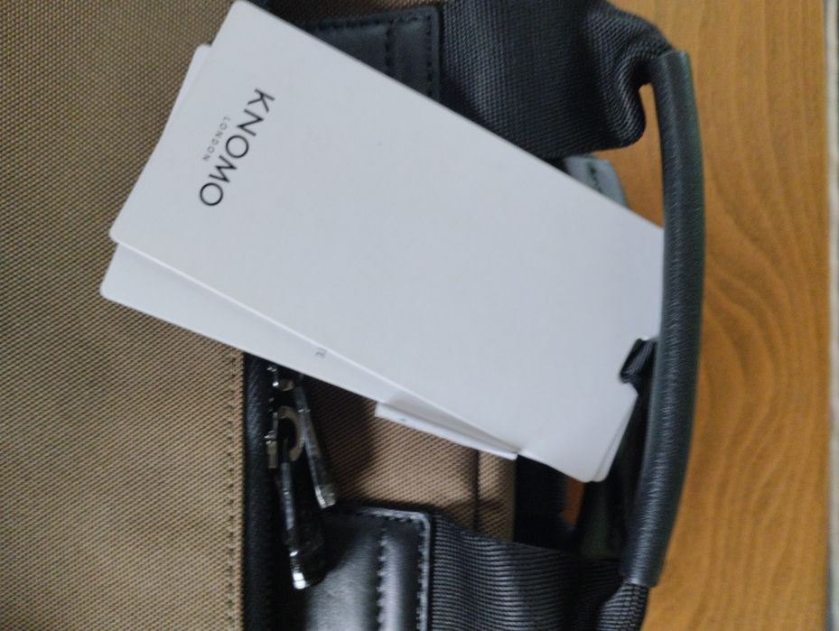 Knomo London 15"