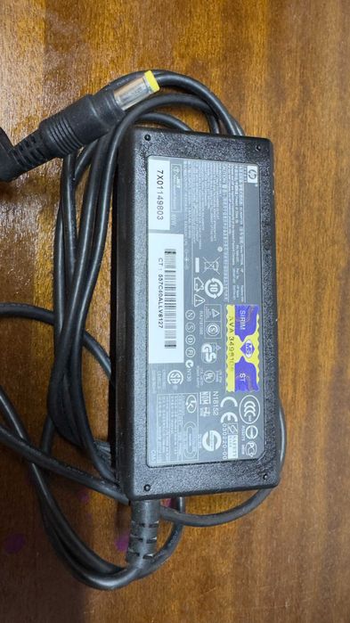 Захранване за лаптоп и Лаптоп за части