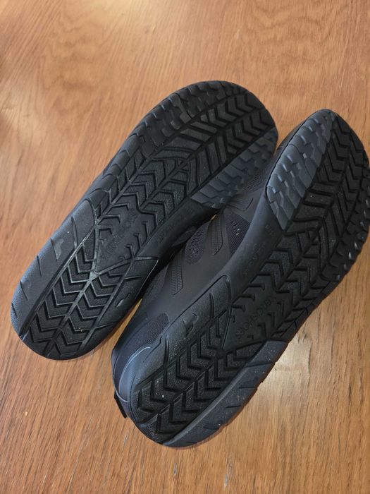 Боси обувки Xero HFS