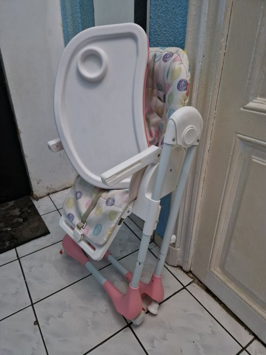 Scaun de masa bebe