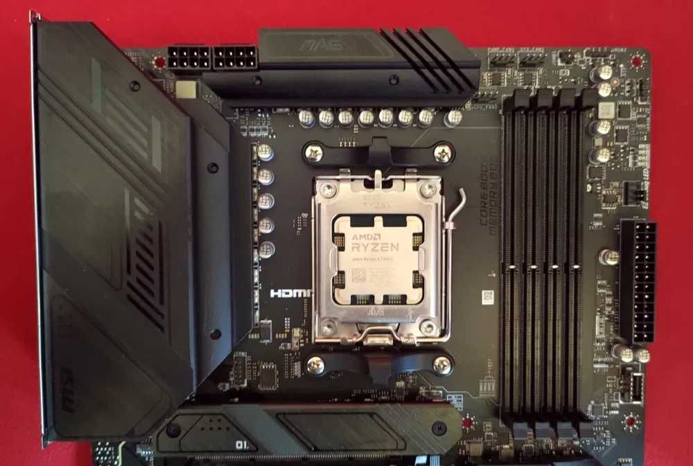 AM5: AMD Ryzen 7 7700X и дъно MSI B650 Tomahawk WIFI / опции RAM NVMe