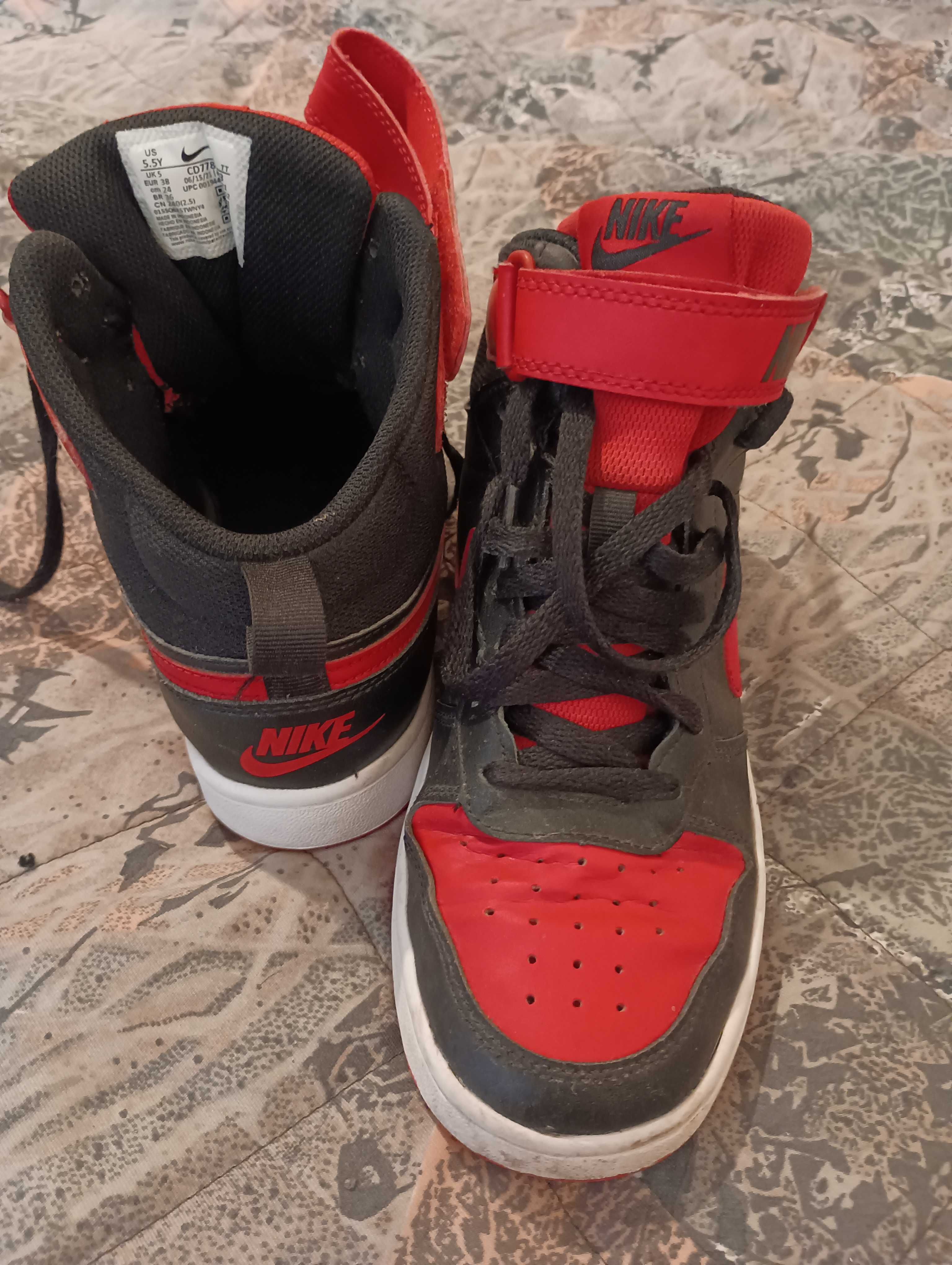 маратонки ,Nike 38, и40 номер