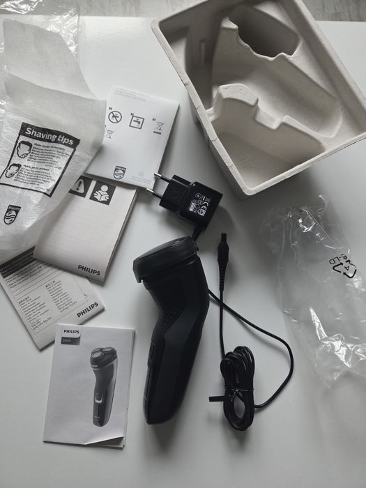 Самобръсначка  Philips Shaver 1000