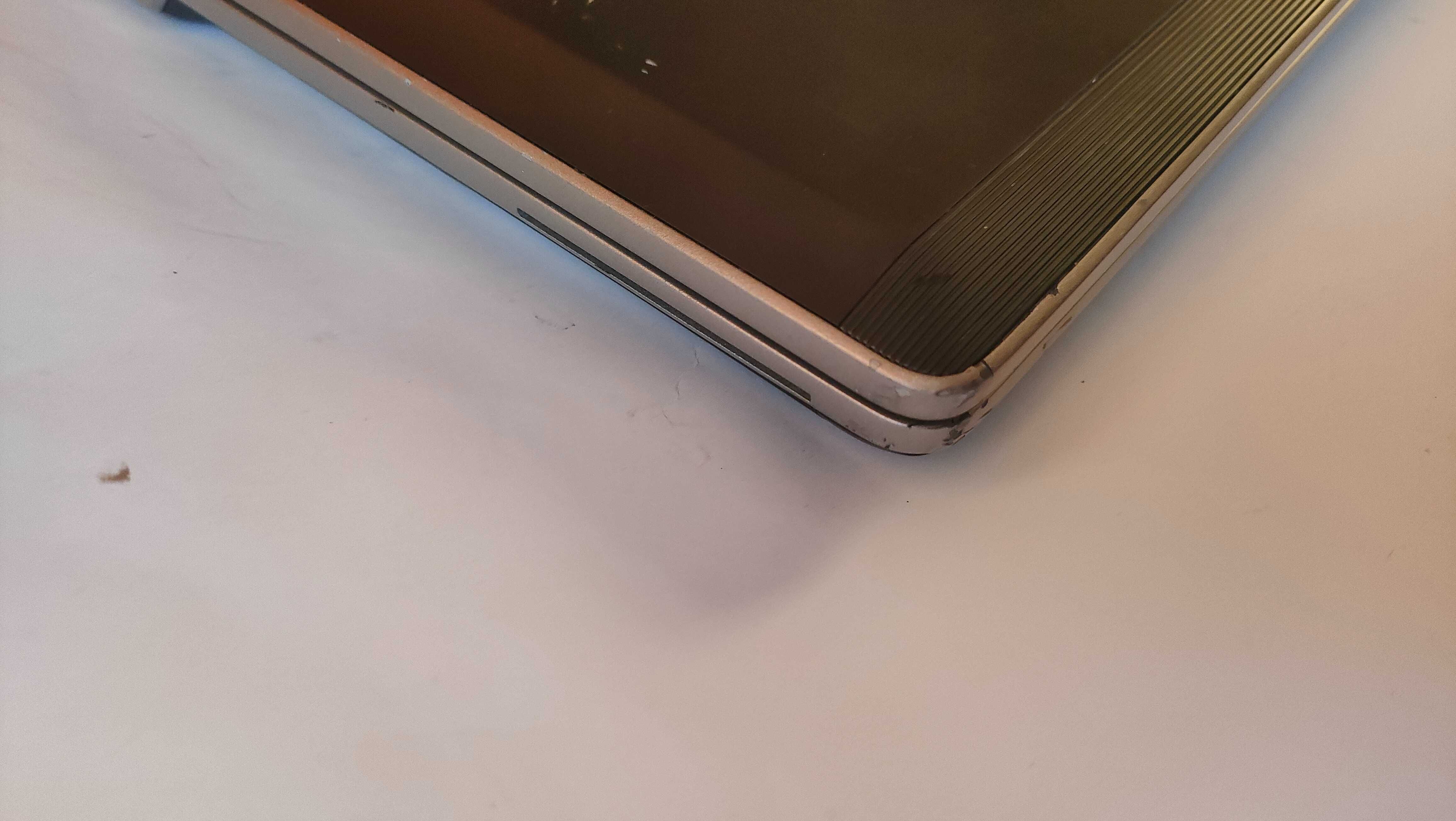 Лаптоп dell latitude e6520 ssd/8gb ram/ i5/ FHD здрава батерия