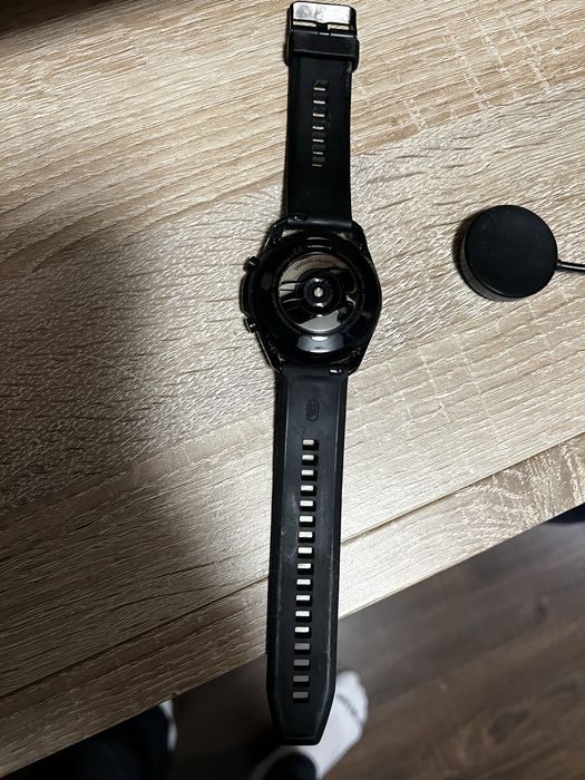 Продавам Samsung wach 3