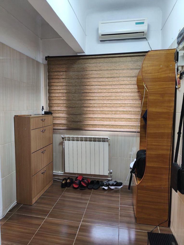 Apartament Capitol-Sala Sporturilor cu 3 camere, et 2/3, centrala gaze