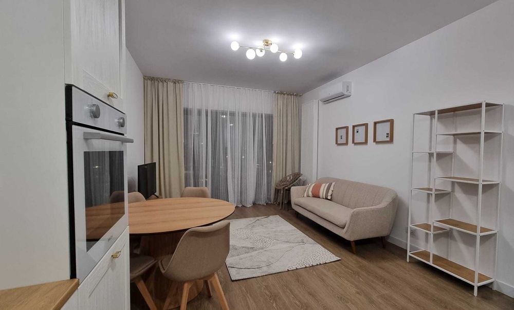 Apartament Silk District 45mp, parcare sub. și gradină proprie 21mp