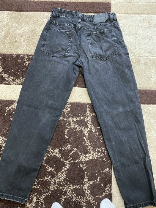 pantaloni denim