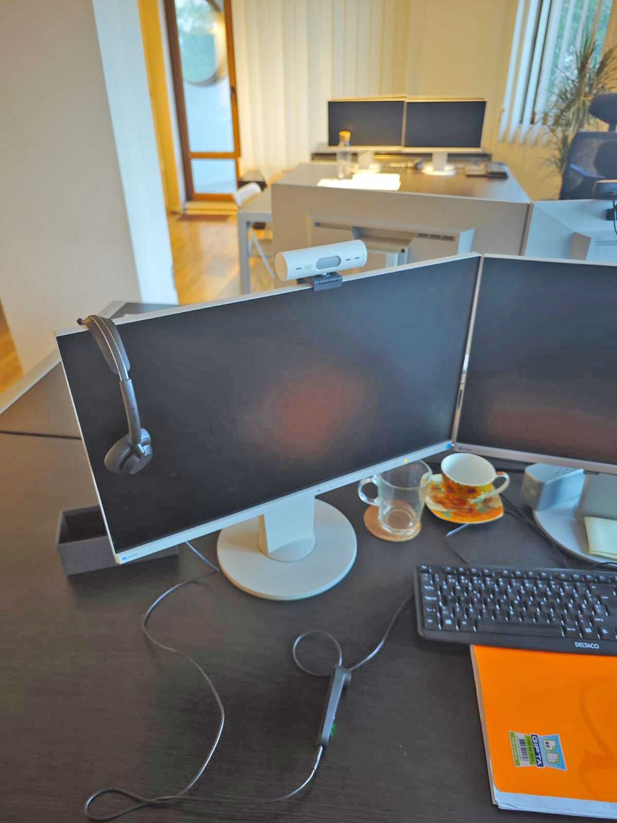 Eizo Компютърни монитори 12 бр.