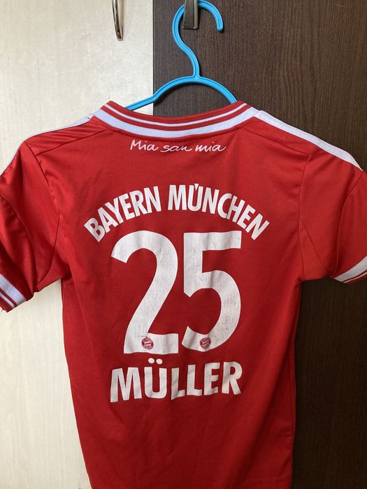 Футболна тениска