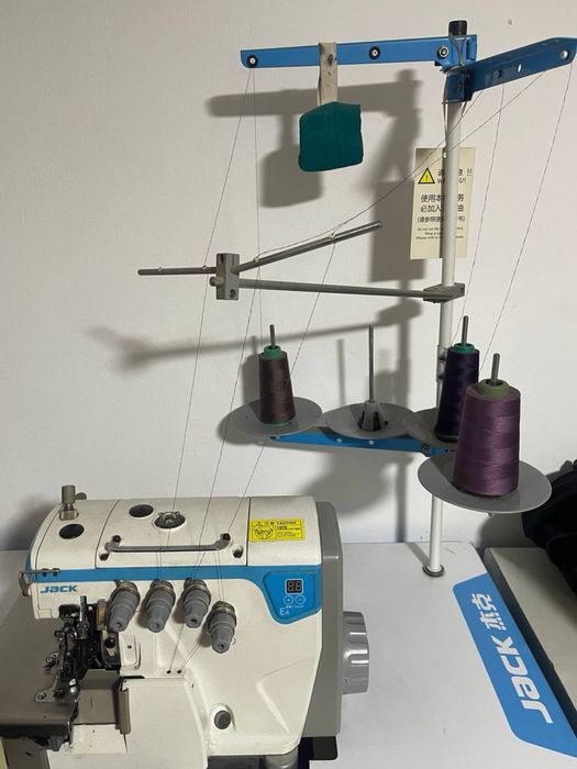 Оверлок ,,Jeac’’