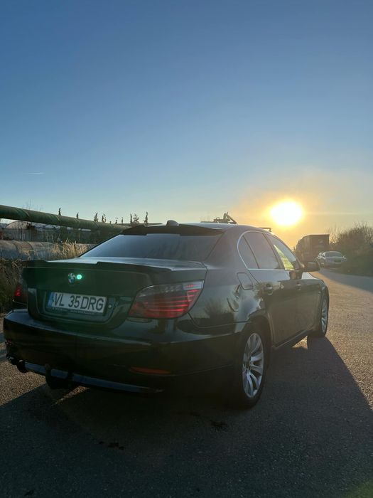BMW seria 5 2009 LCI Negru 220+