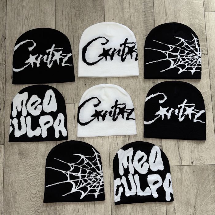 Стильные шапки на зиму и популярные кошельки от Goyard