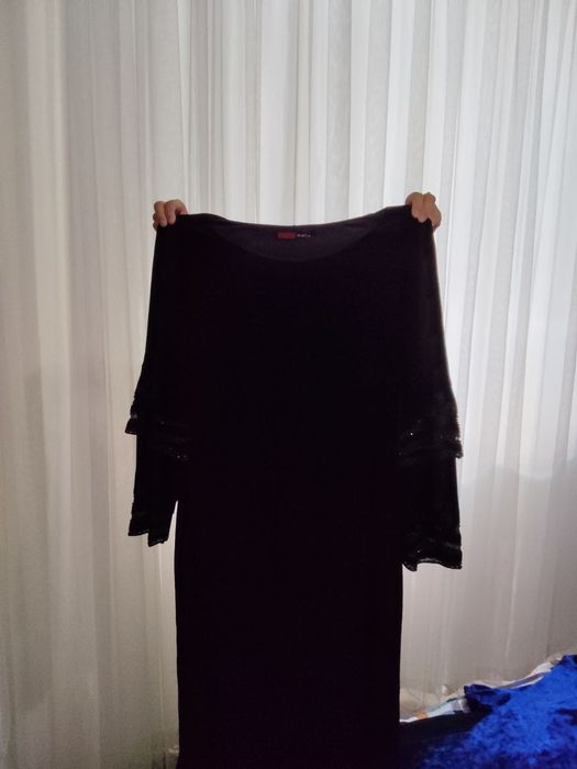 Vecherniy ko'ylak keyingi rasmdagi narsalar bonusga beriladi