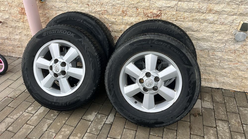 Jante Alu Toyota Rav 4 215 70 16 Hankook Iarna