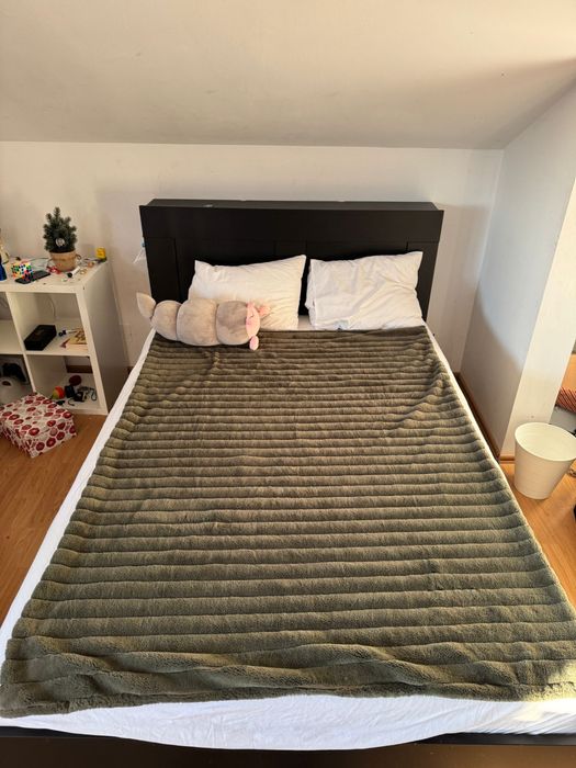 Pat Brimnes Ikea cu somiera Lonset inclusa, stare f buna, 4 sertare