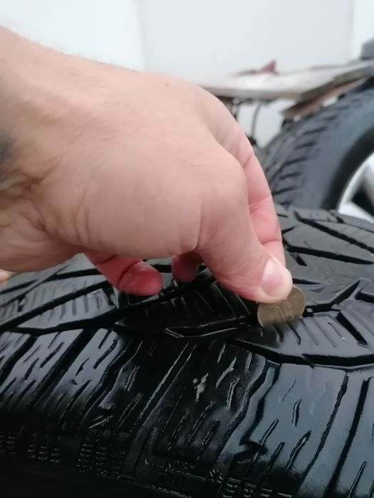 Genti Touareg P7 255/55/R18