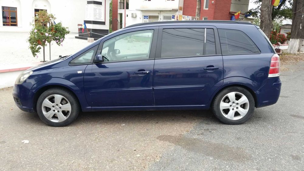 Opel Zafira B, 150 cai buton sport 30 cai volanta ambreaj nou