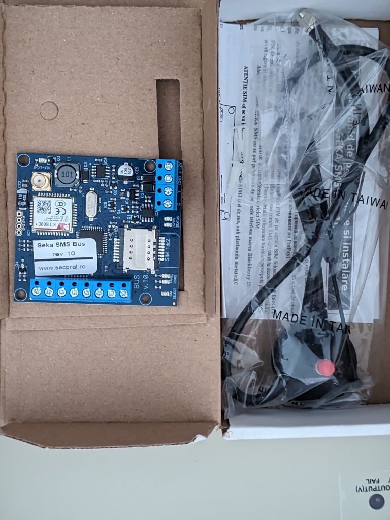 Comunicator GSM SEKA, SMS, 3 niveluri de acces