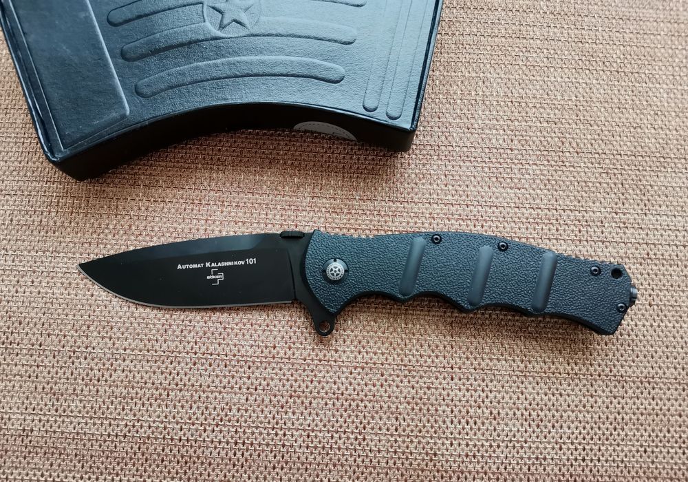 НОВА ЦЕНА Сгъваем нож Boker Plus AK101 2.0