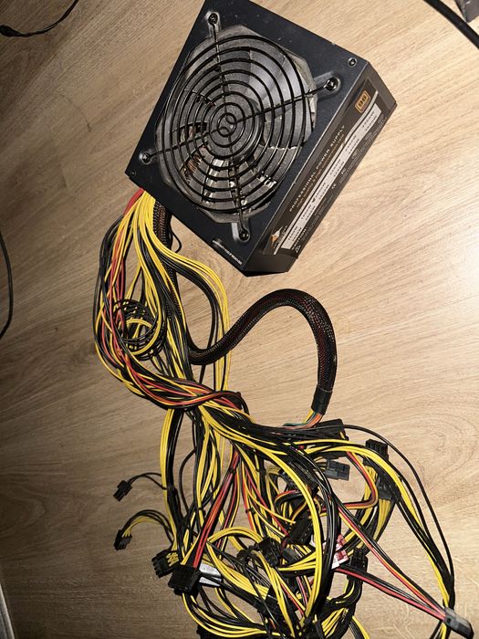 Продам блок питания