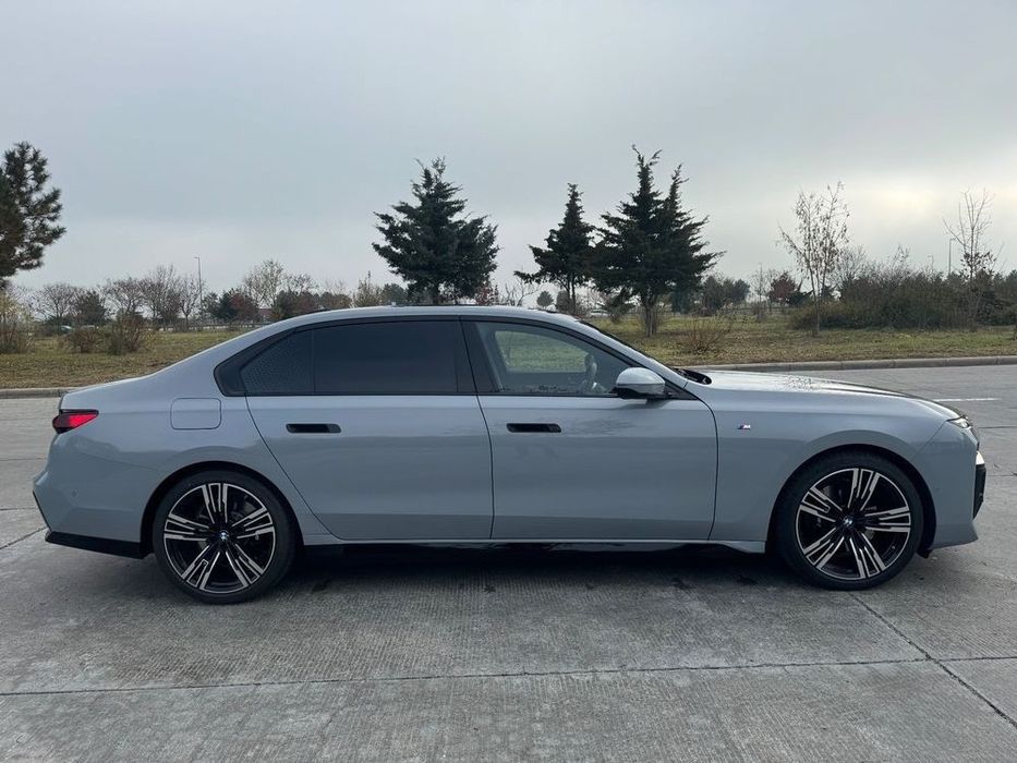 BMW Seria 7